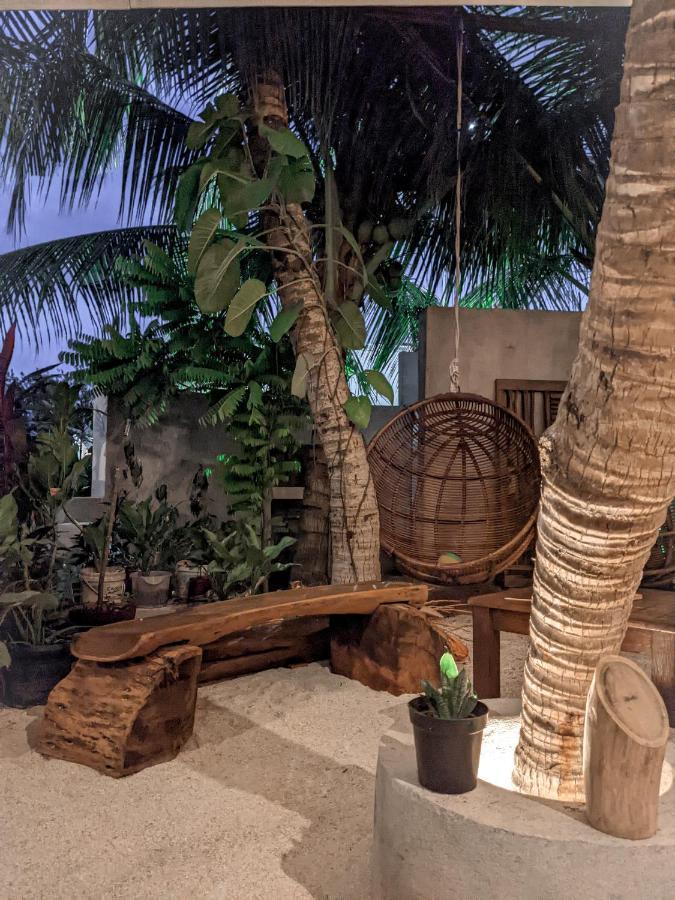 Hotel Dhoadhi Retreat à Thulusdhoo Extérieur photo